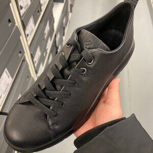 NIB! Ecco 216203 Nouvelle Lace Up Women Sneaker Size US4 In Black Leather Shoes